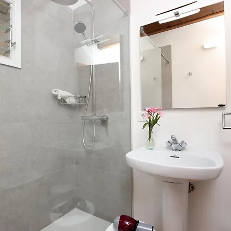 Holiday home Charming With A Fabulous Garden In By Renthousing Pollenca